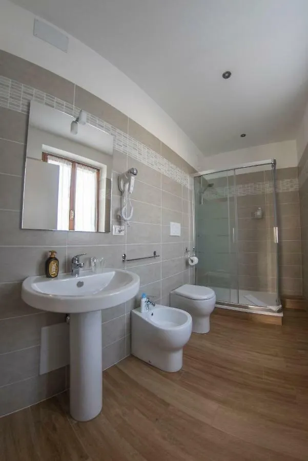 B&B Il Tramonto Pastrengo Bed & Breakfast