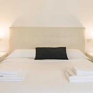 Apartment 21 